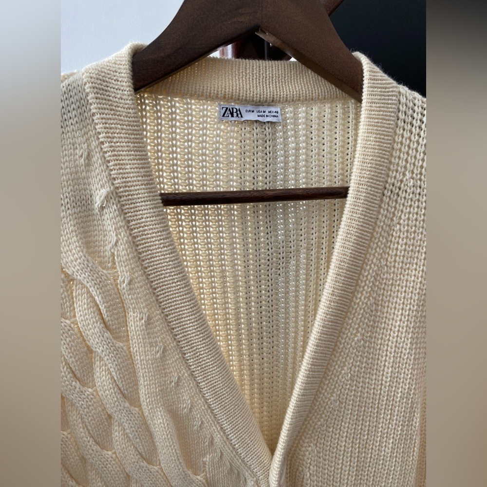 Zara Cream Cable Knit Cardigan for men - Picture 2 of 4